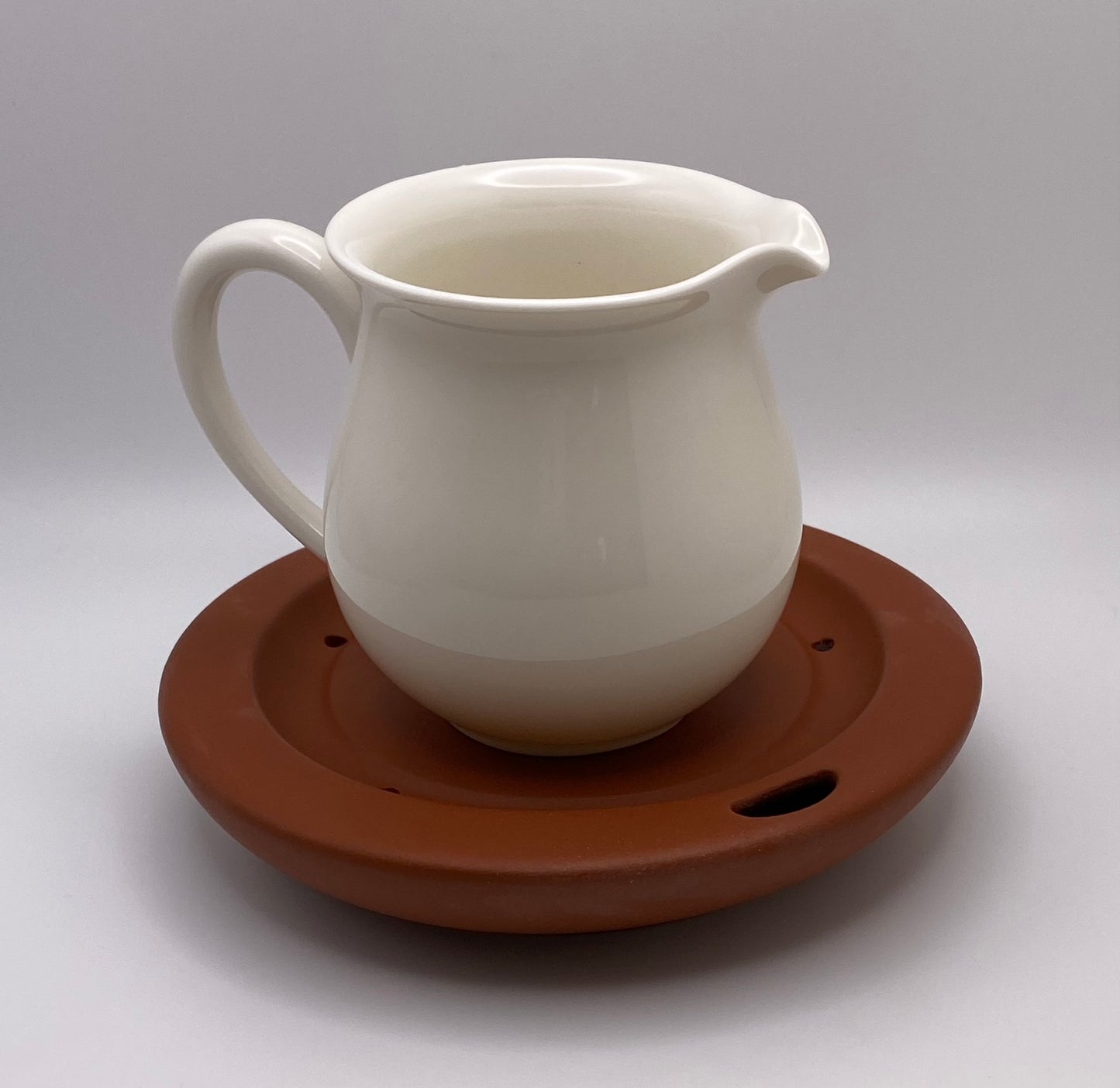 Classic Ivory Porcelain Pitcher (Gong Dao Bei) 200ml