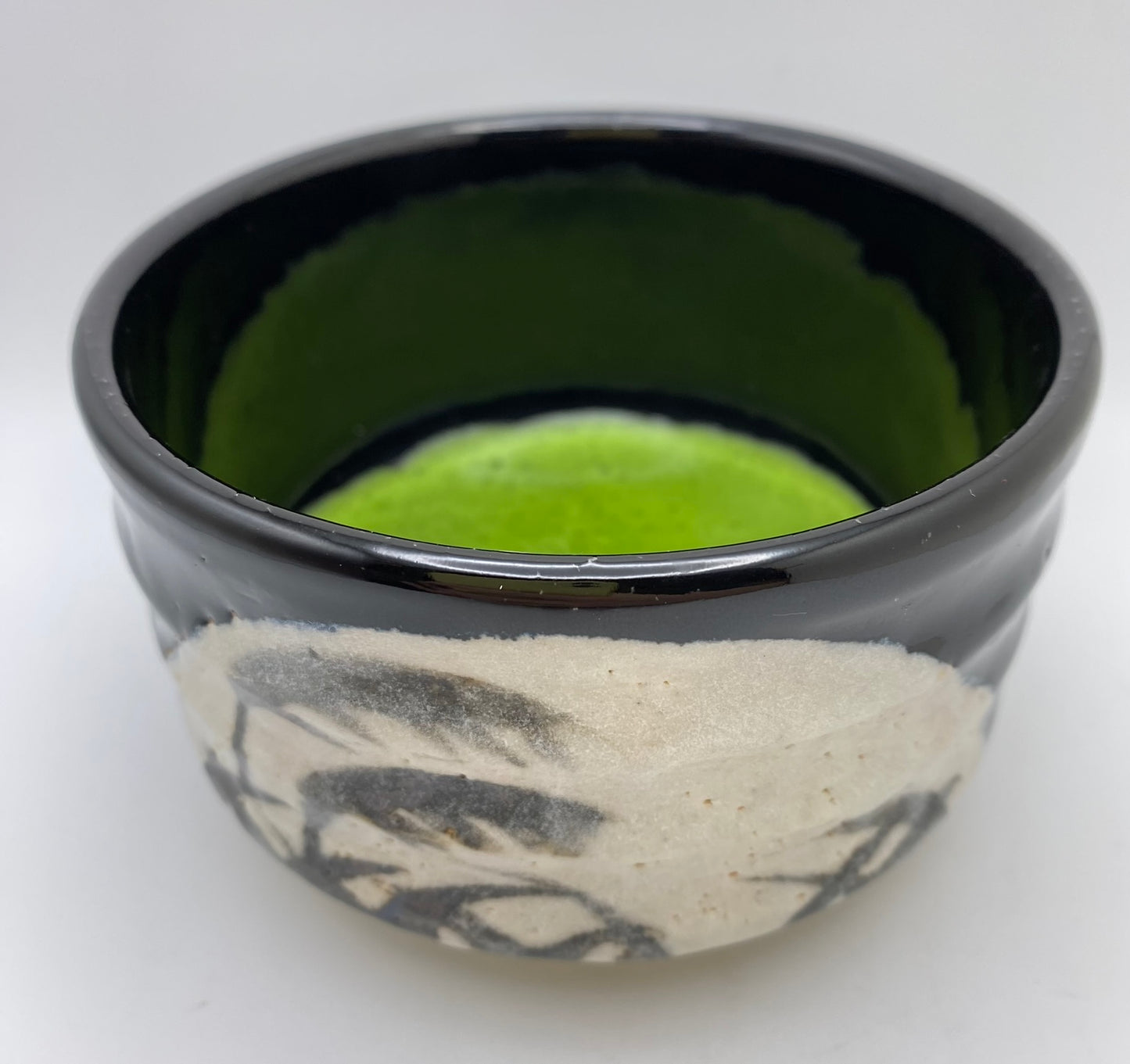 Black & White Glaze on White Clay Hand Painted Blowing Leaves Handmade Chawan Matcha Bowl (Large)