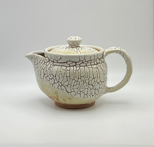 Kairagi White Hagi Ware Back Handle Tea Pot by Mukuhara Kashun
