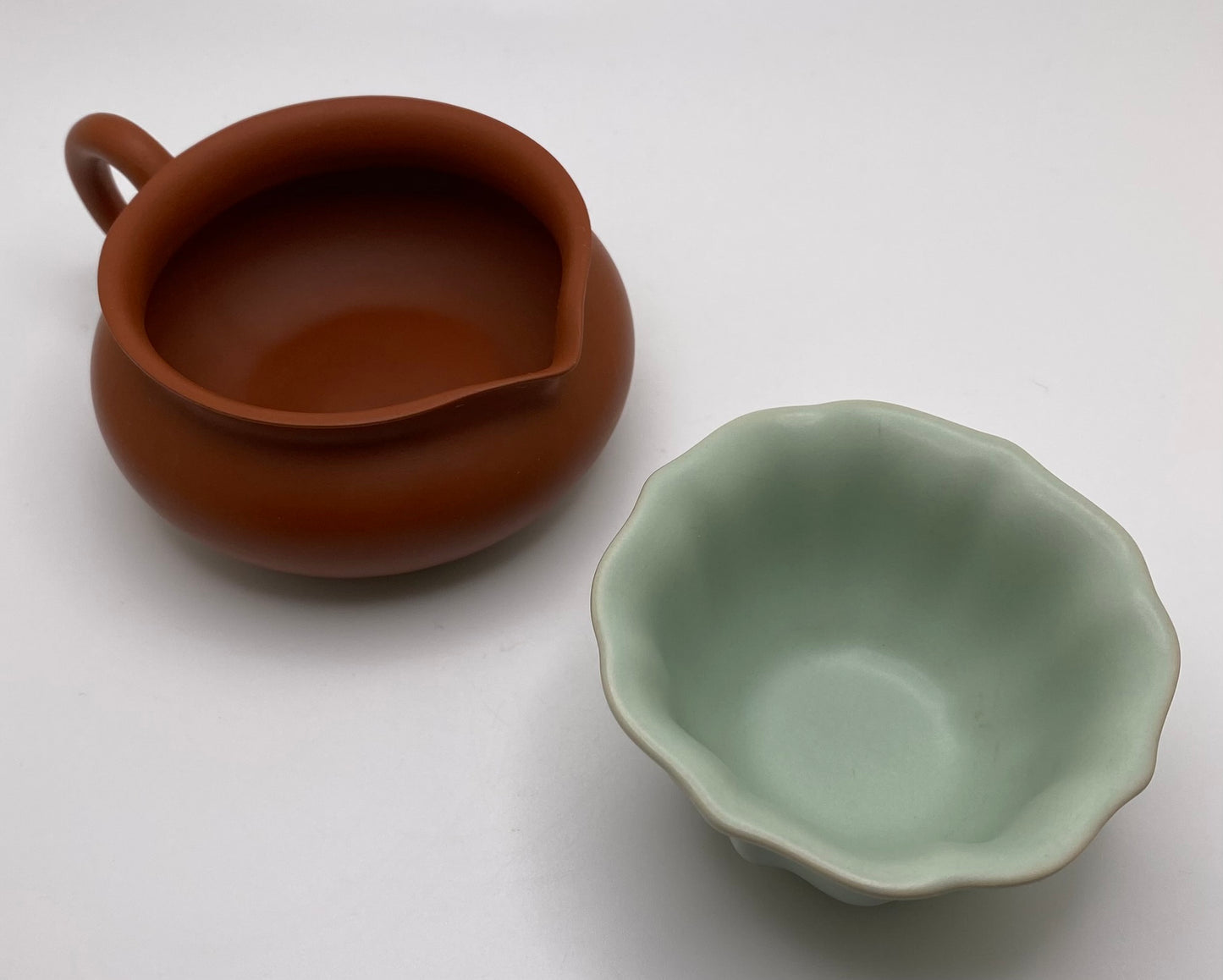 Vintage Low Red Clay Pitcher (Gong Dao Bei) 140ml