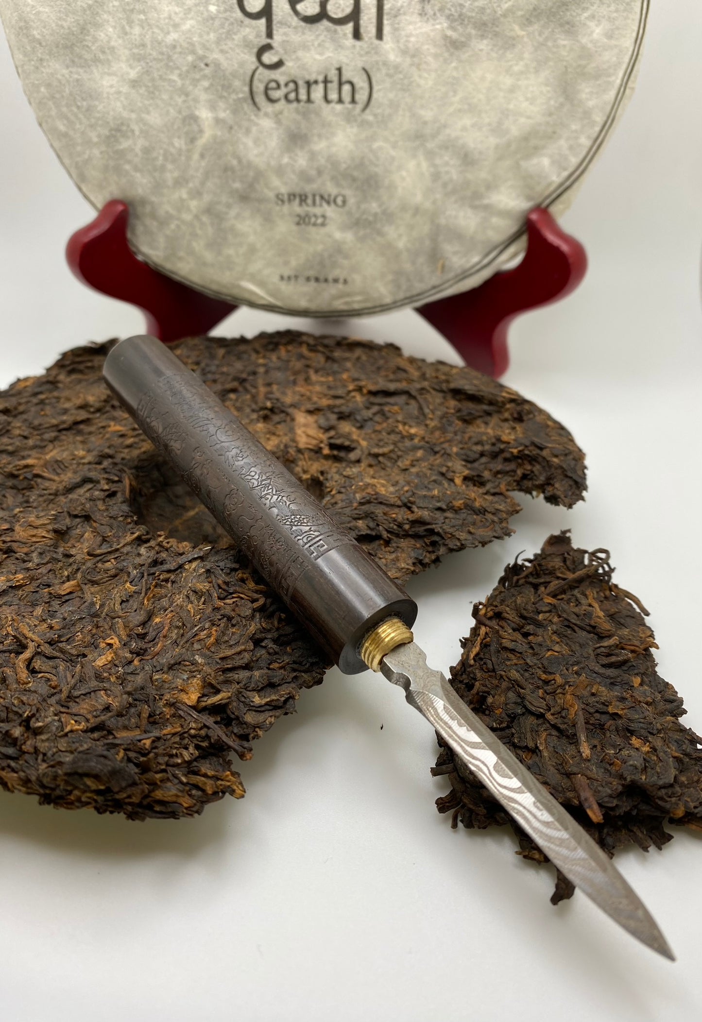 Carved Wood Pu'er Tea Knife with Damascus-style Blade