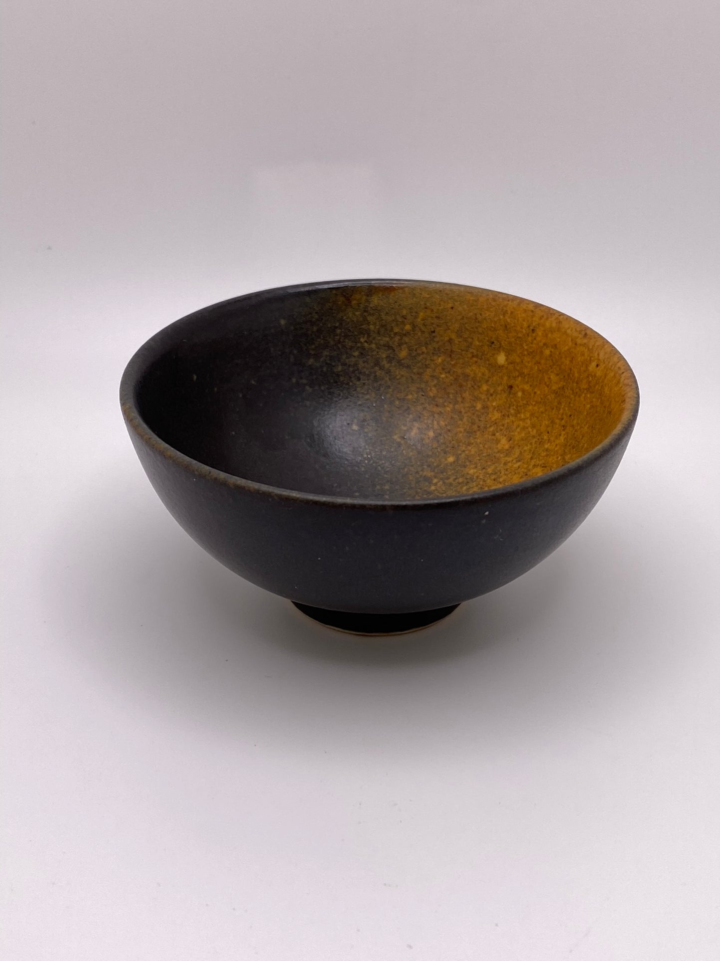 Bai Mu Quan's Handmade Ash Glazed Half-Moon Tea Cup 60ml