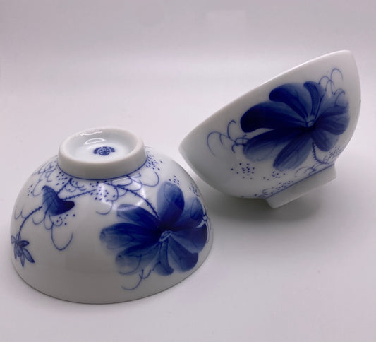 Hand-painted Blue Lotus Half-Moon Mingyue Porcelain Cup 