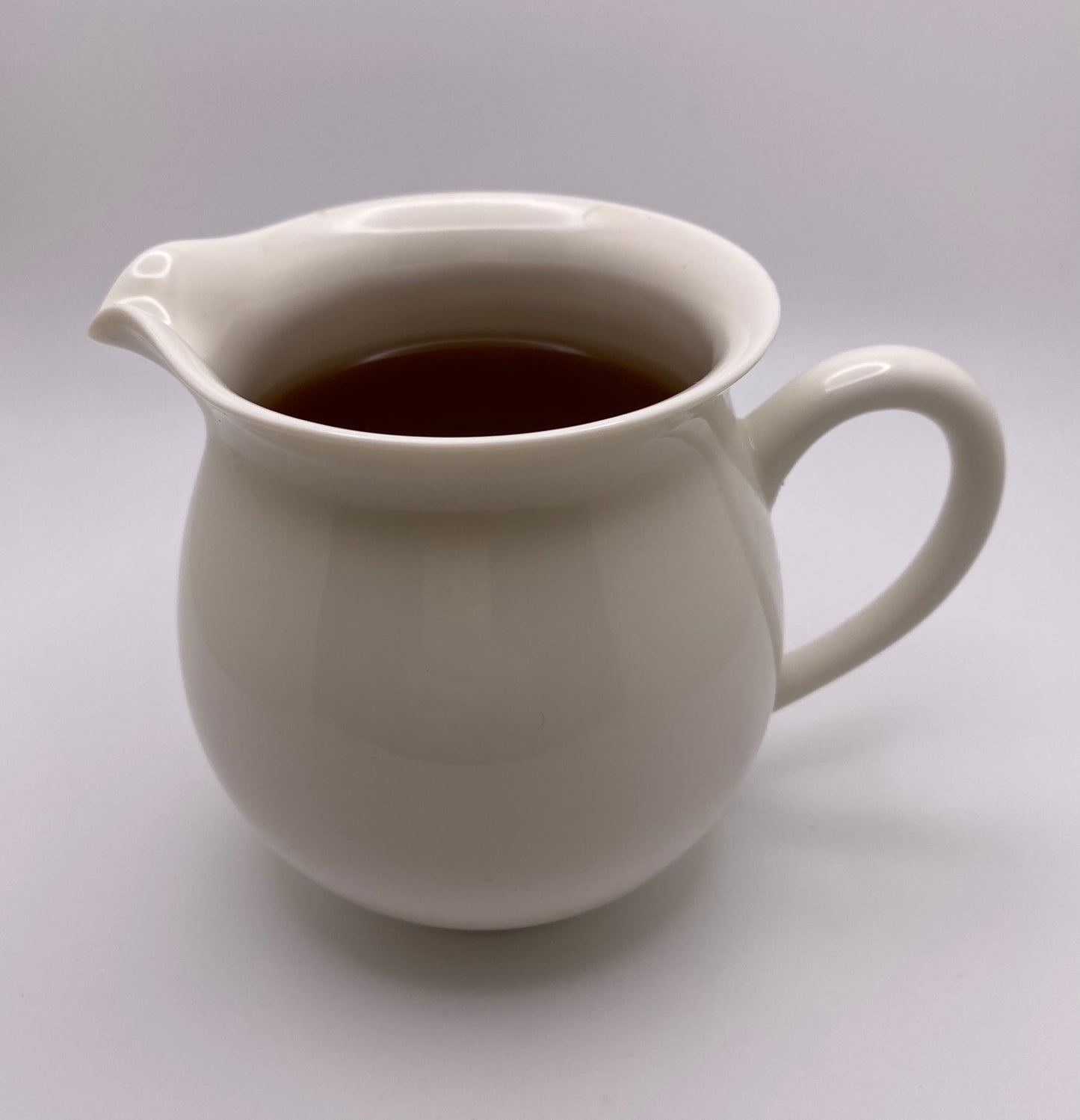 Classic Ivory Porcelain Pitcher (Gong Dao Bei) 200ml