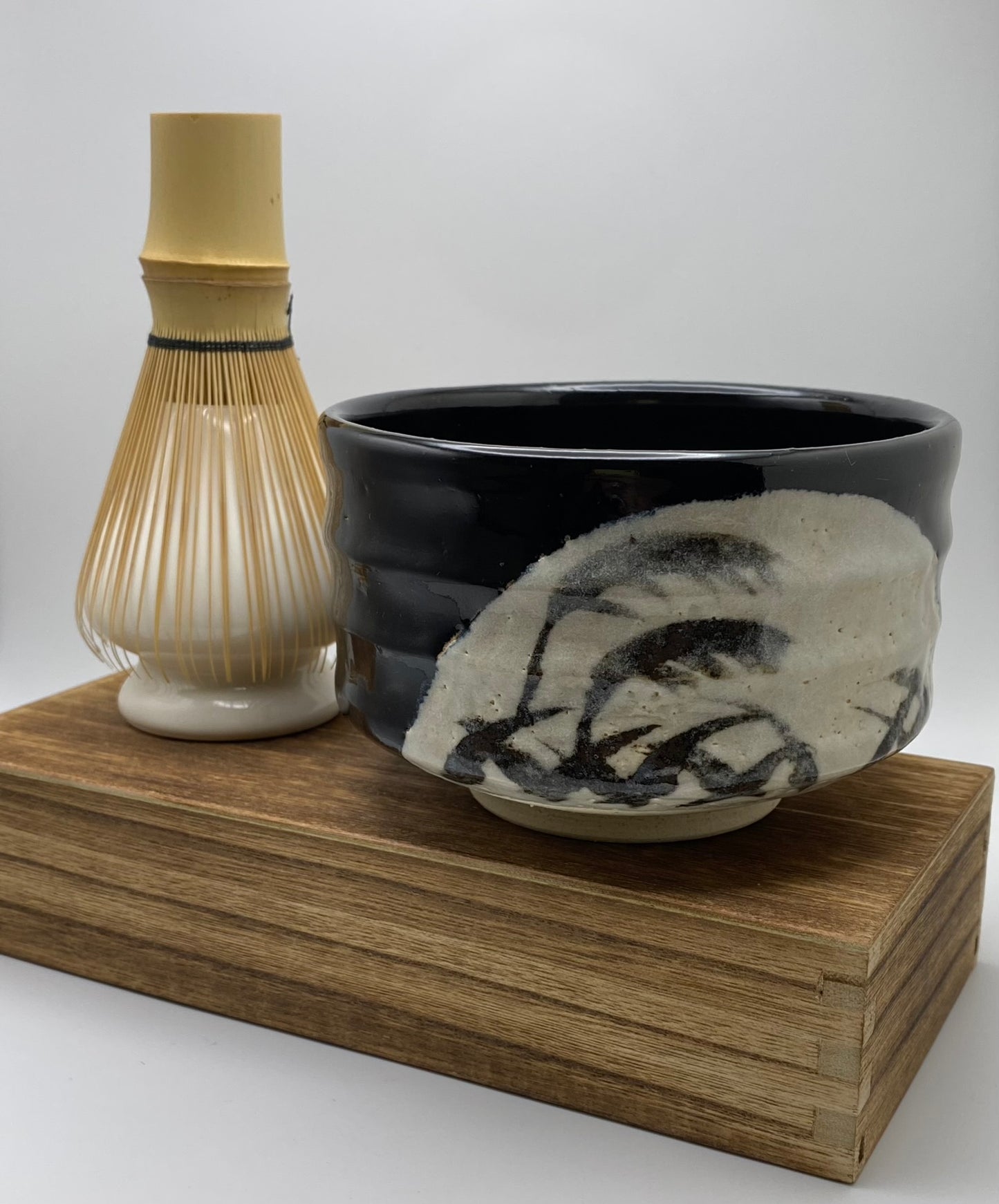 Black & White Glaze on White Clay Hand Painted Blowing Leaves Handmade Chawan Matcha Bowl (Large)