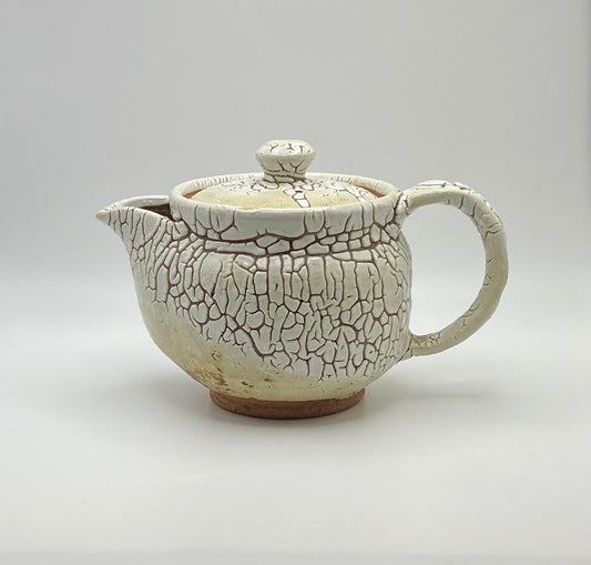Kairagi White Hagi Ware Back Handle Tea Pot by Mukuhara Kashun 
