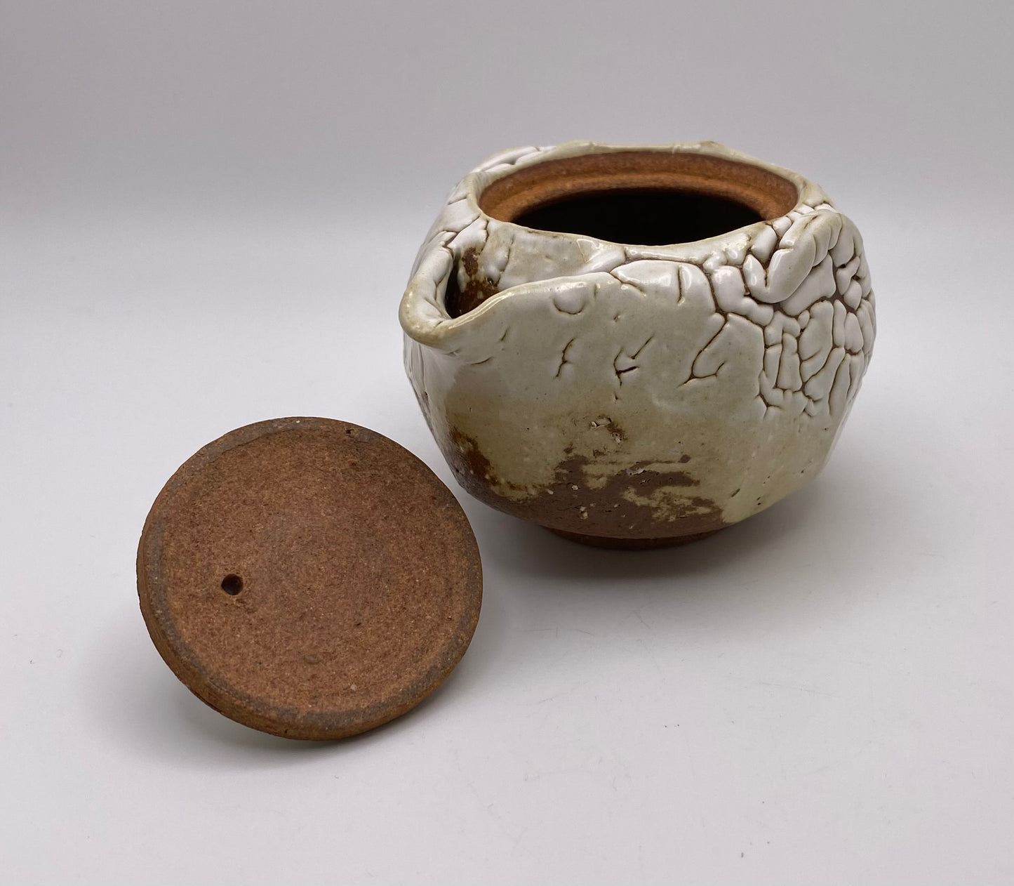 Kairagi White Hagi Ware Hohin by Mukuhara Kashun