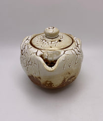 Kairagi White Hagi Ware Hohin by Mukuhara Kashun