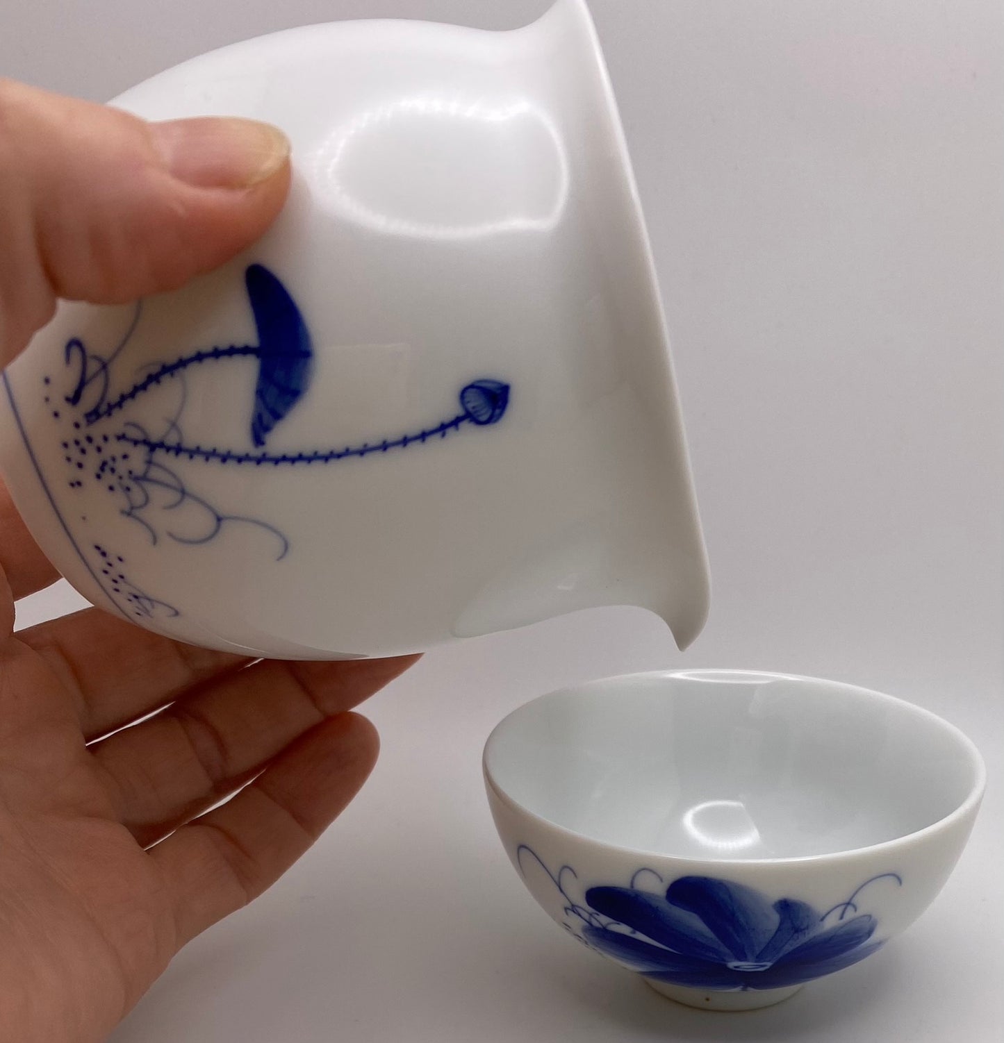 Blue Lotus Hand Painted Porcelain Gong Dao Bei 220ml