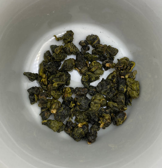 "Twirling Lotus" Organic Alishan Oolong 