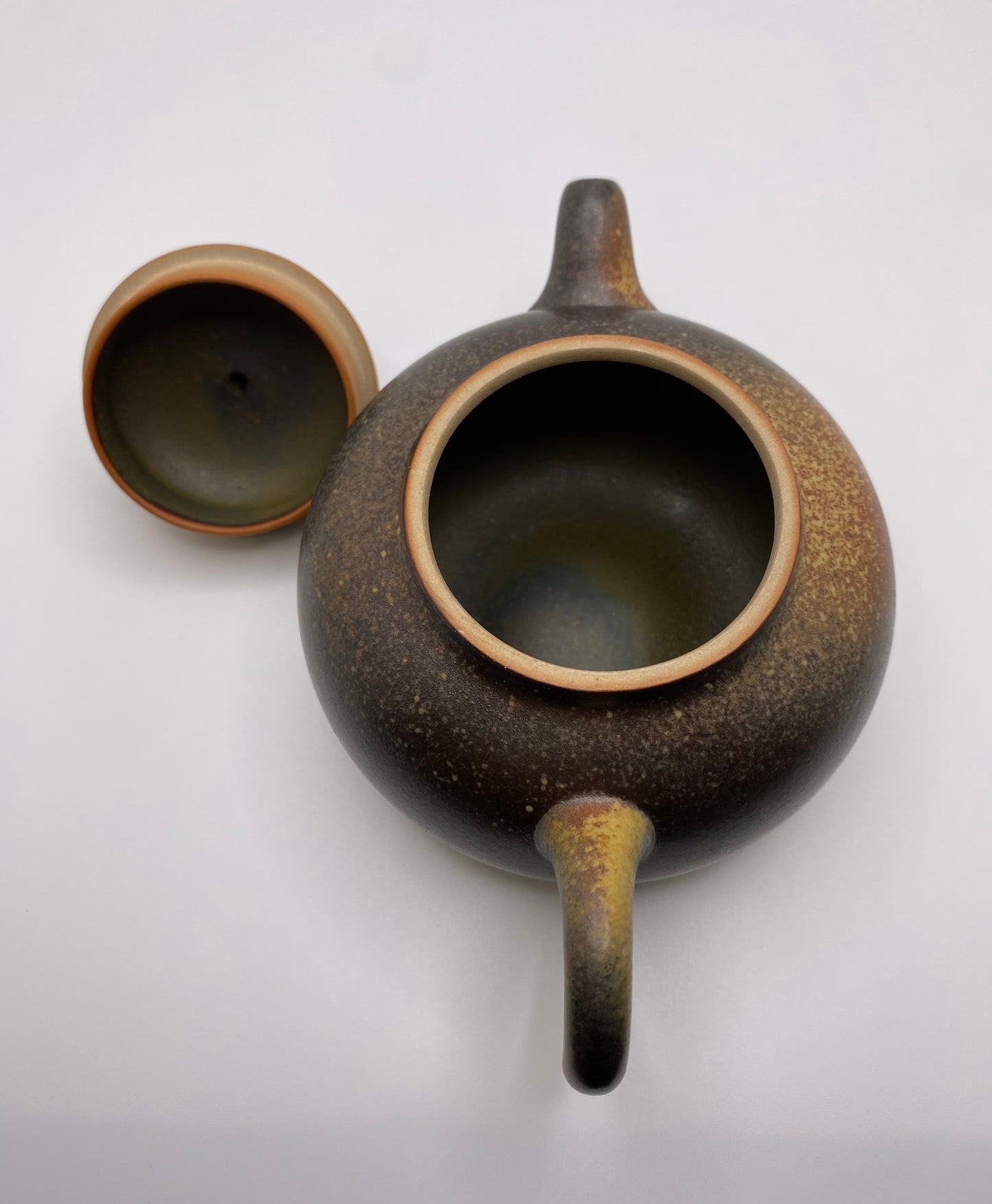 Bai Mu Quan's Handmade Ash Glazed Yellow Clay Gourd Shaped Tea Pot 160ml