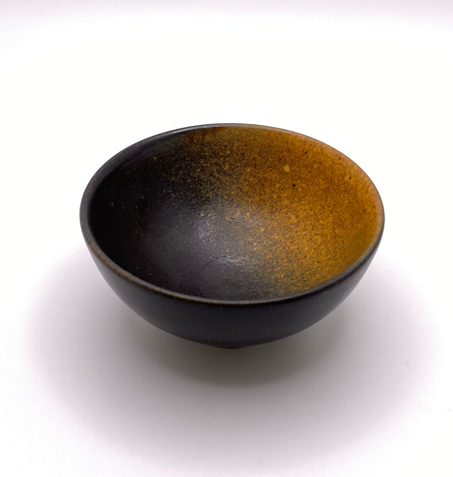 Bai Mu Quan's Handmade Ash Glazed Half-Moon Tea Cup 60ml