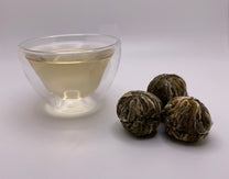 "Jasmine Moon" Blooming White Tea